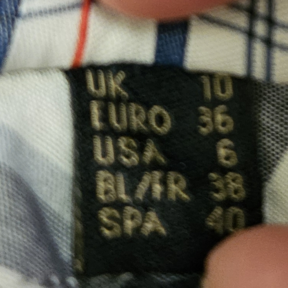 Barbour Glenrothes tartan dress - Picture 11 of 12